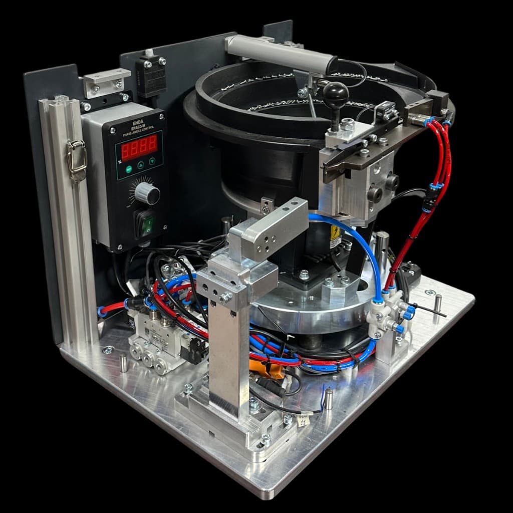 NSFeeder component layout